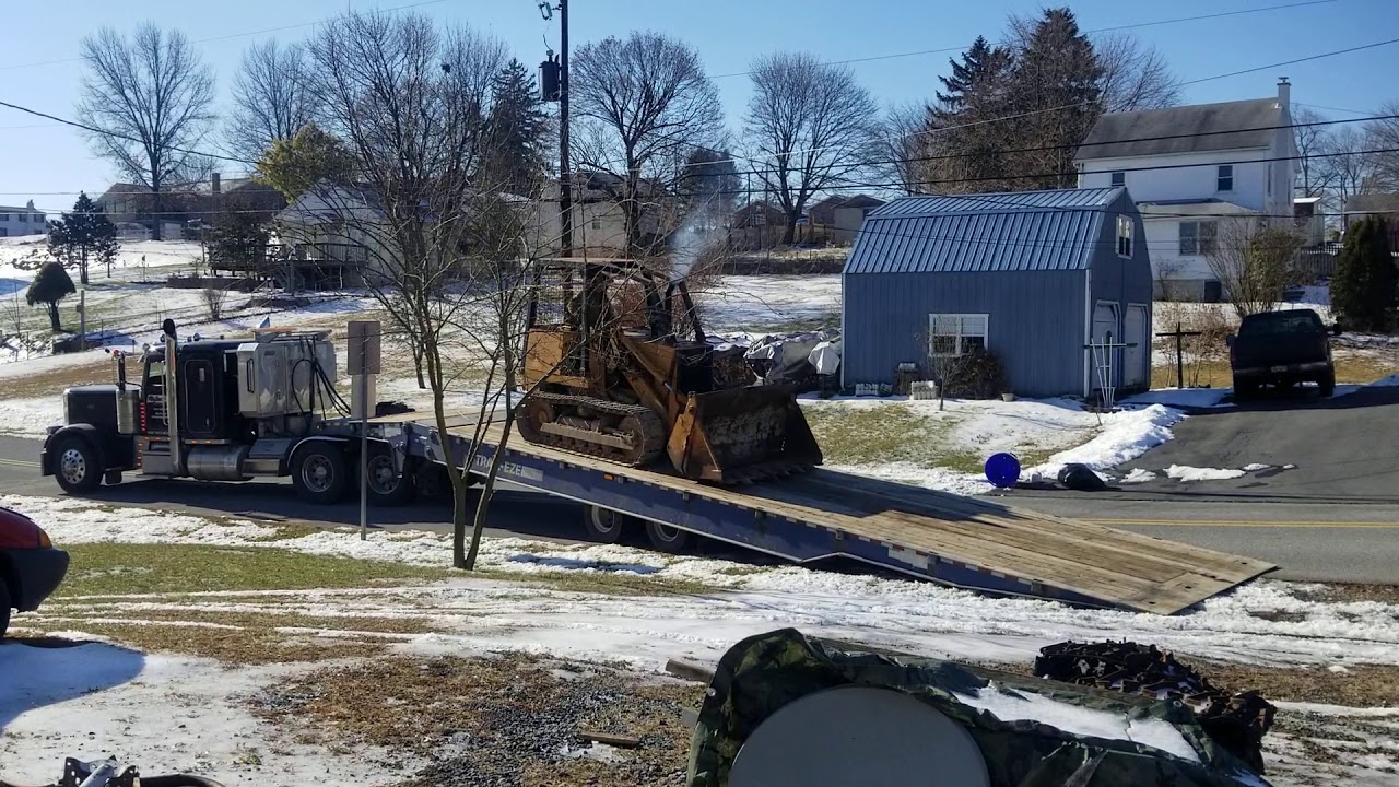 CASE 855C Crawler Loader Delivery Day.