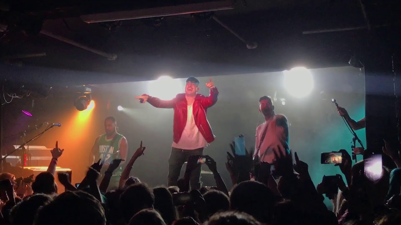 Set It Off - Lonely Dance (Live at Manchester Academy)