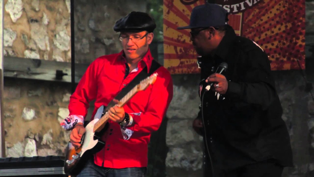 Pick Em Early - Tweed Funk - Paramount Blues Festival 2012
