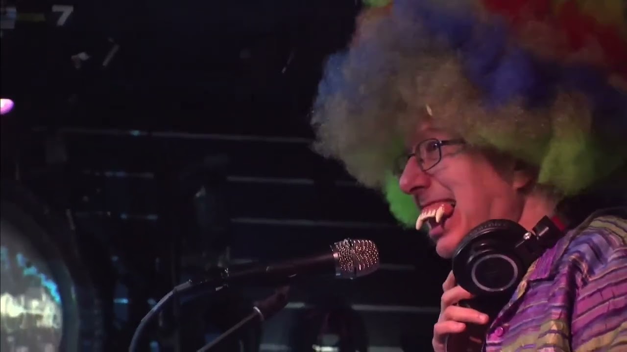 Neurodivergent Orchestra – On the Evilness of Clowns Shorty 07