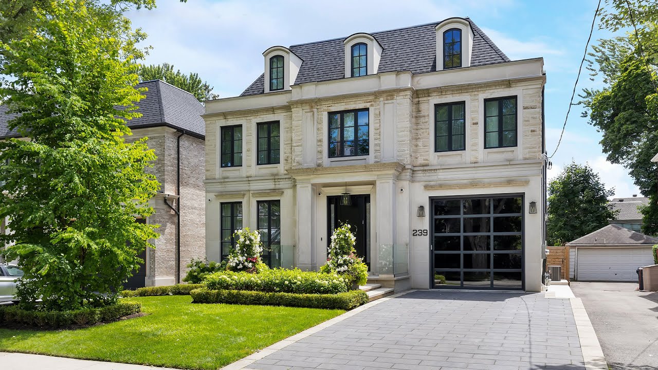 239 Cortleigh Blvd, Toronto, Ontario