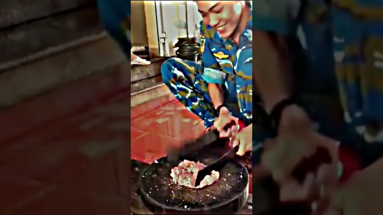 KHI BẠN ĐAM M&Ecirc; M&Uacute;A L&Acirc;N BỐ MẸ BẮT ĐI L&Iacute;NH!! #lansurong