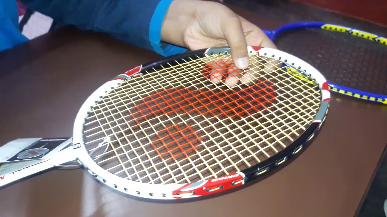 Unboxing badminton racket