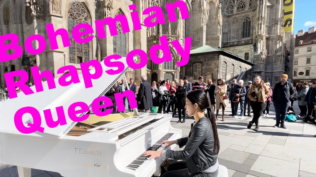 Mesmerizing Street Piano Rendition Of Queen's 