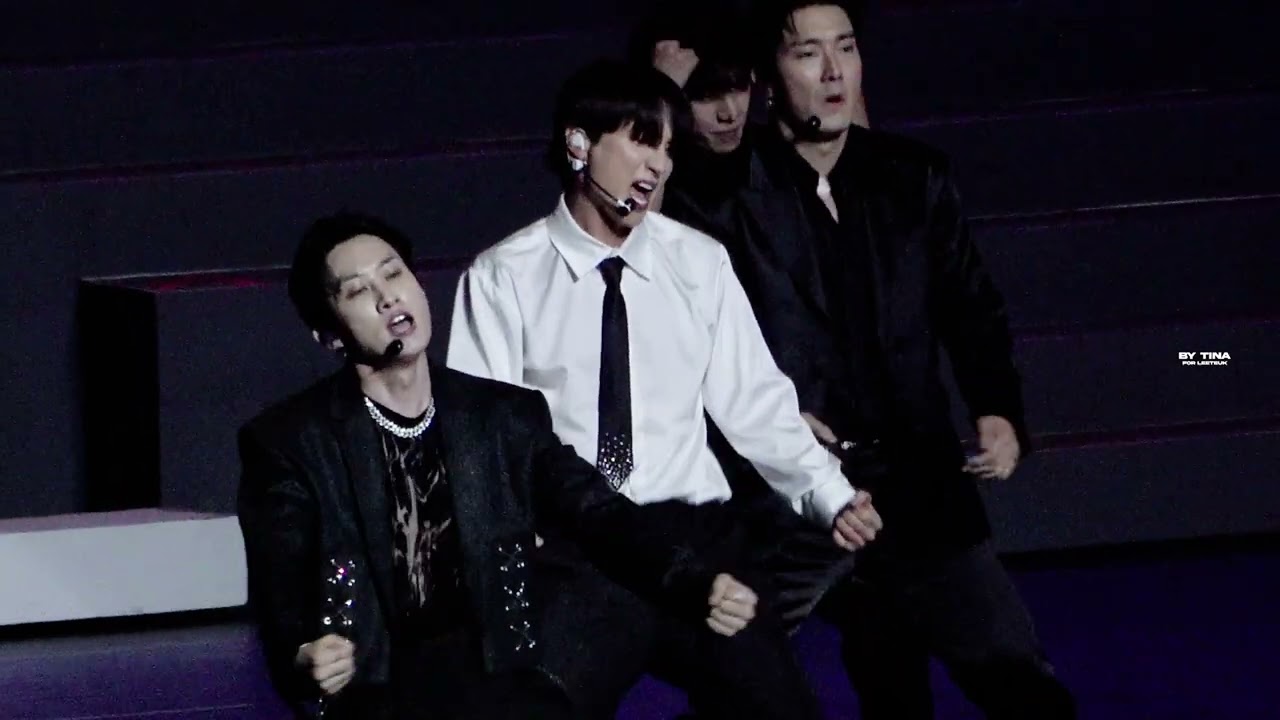 251004 슈퍼주니어 '돈 돈! (Don't Don)' 이특 직캠 SUPER JUNIOR LEETEUK Fancam ‎⁨@SS10INMANILA 
