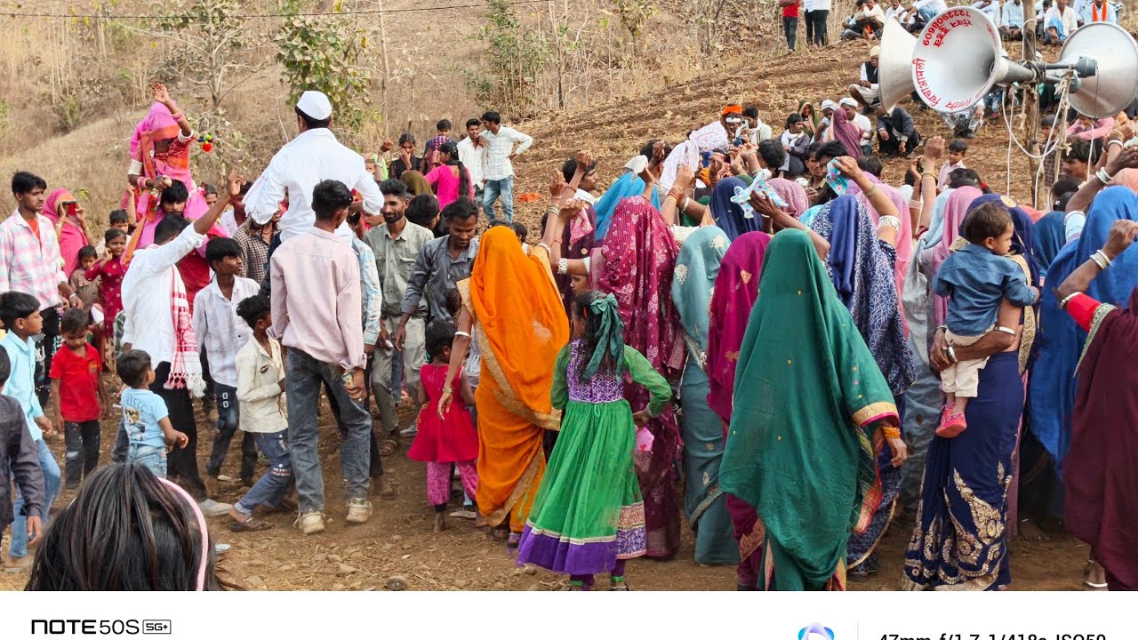 वलवाडी शादी केशियो बेन्ड खाली डीजे बजाके देखो नाच नही आया तो बोलना#आदिवासीविडियो #adivasi #बेन्ड