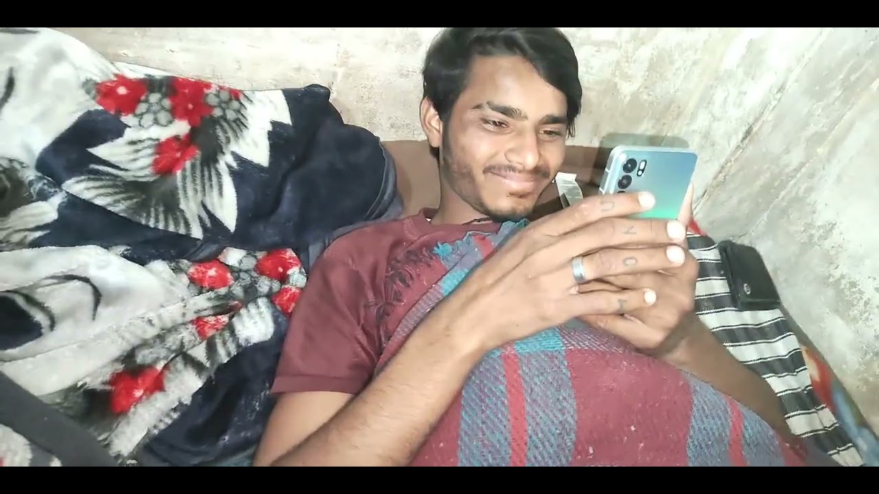 Room ke ladko ke sath mast bat-chit 😂 #comedy #funny  #viral 