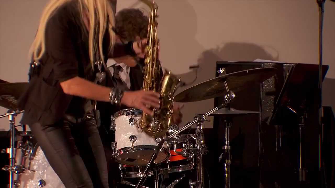 A Very Special Sax Battle: Maria Kofler vs. Florian Bramb&ouml;ck