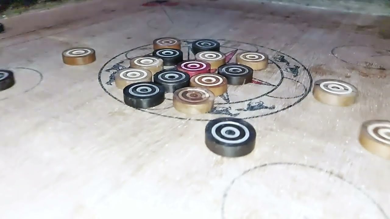 🎯 Striking King 🤴 | Crazy Carrom Board Play Shots in Tamil 🔥 