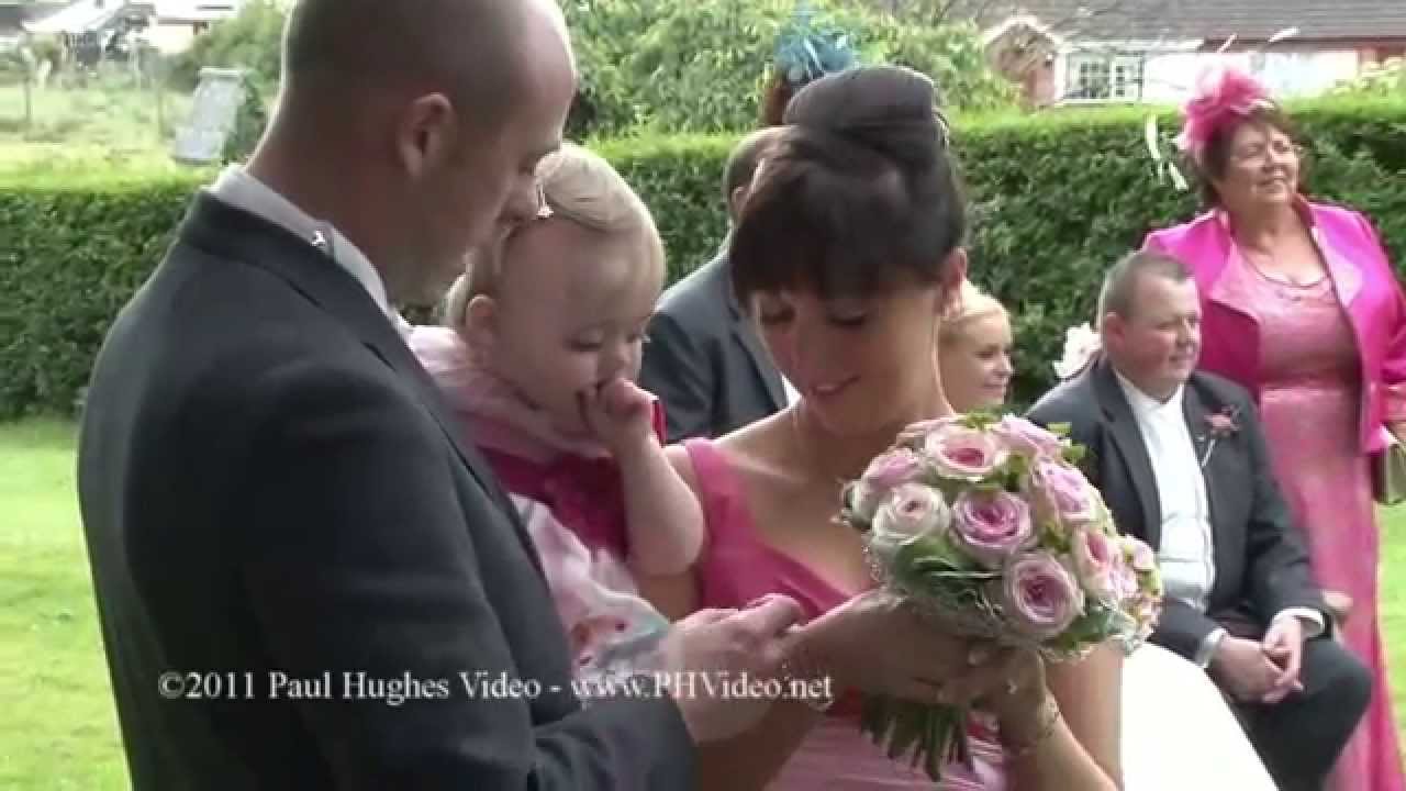 Cullyhanna & Bellinis Newry - www.PHVideo.net