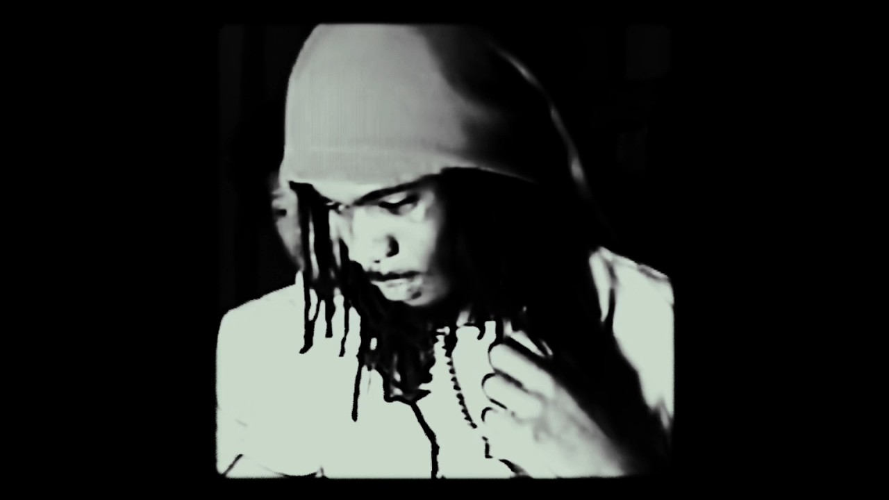 Darri Glo - The Back of Her Head (Official Visualizer)