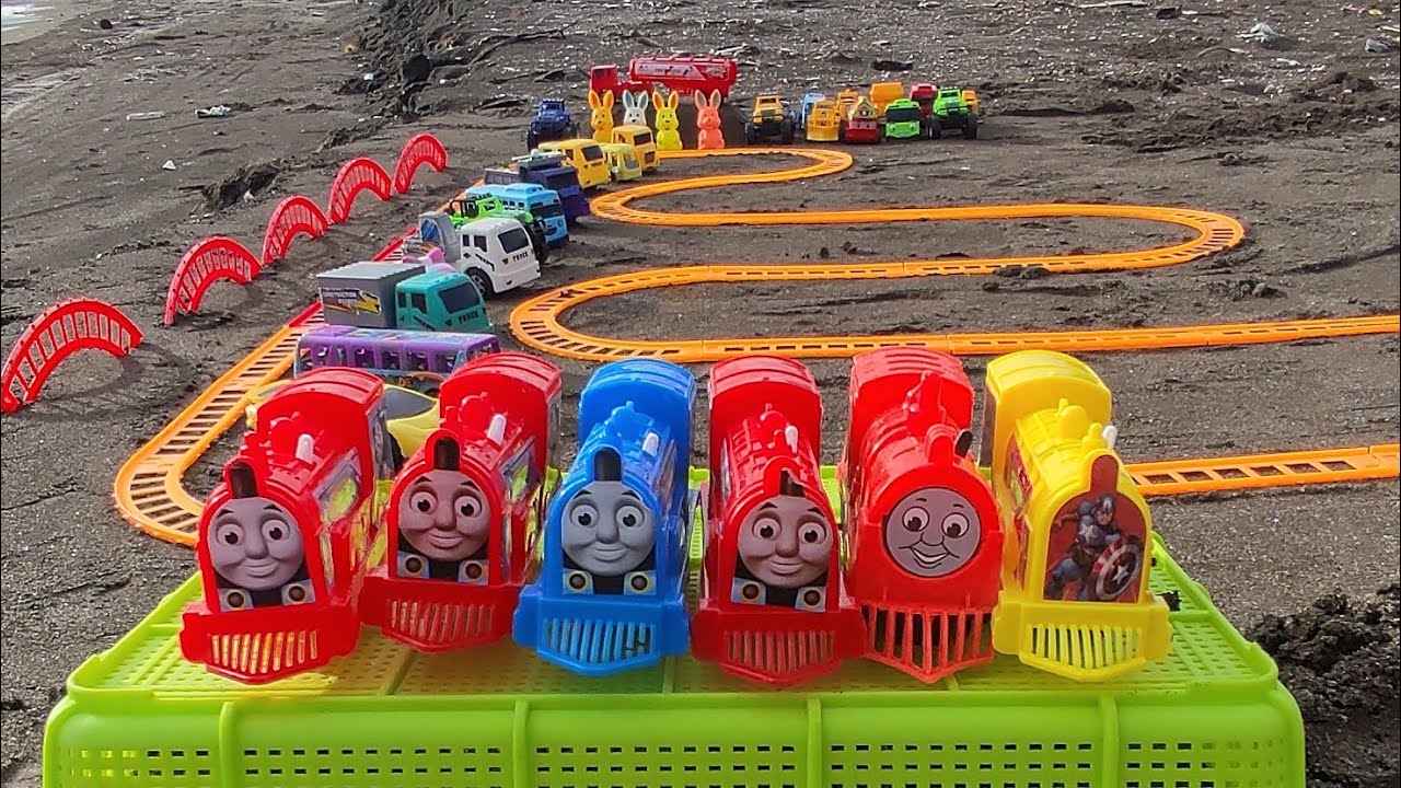 REM BLONG !!! KERETA THOMAS TERJUN DARI TEBING,