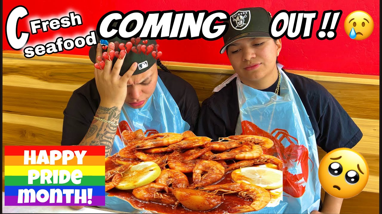 STORY TIME OF HOW WE CAME OUT 🌈 EMOTIONAL 😭 // MUKBANG