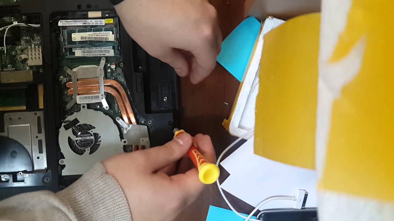 Lenovo y560p - разборка нестандартного ноутбука