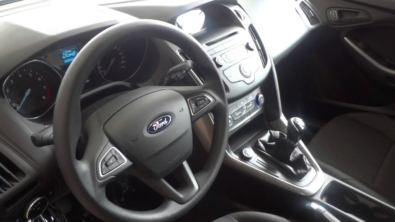Ford Autobiz   Focus S 1 6 L