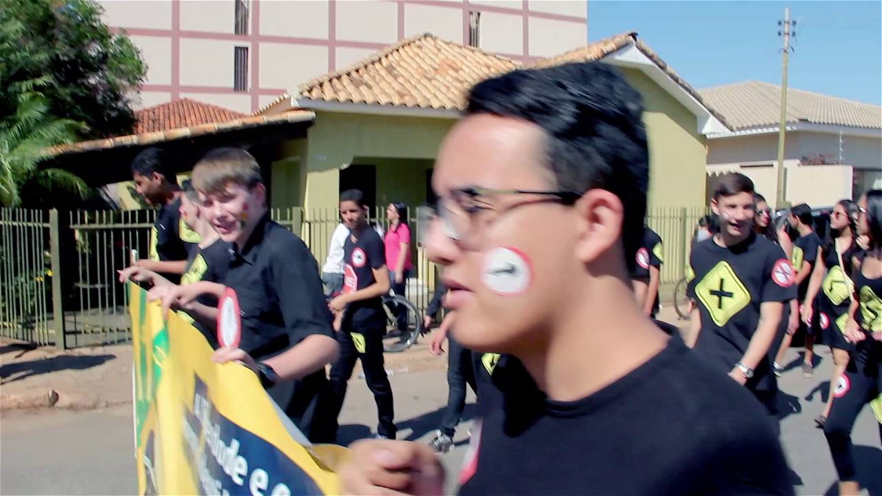 Participação do Colégio Visão no desfile de 7 de Setembro - 2016