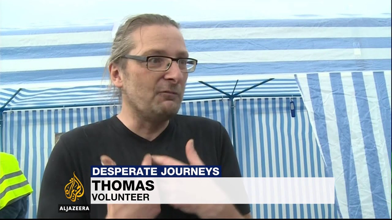 Croatia 'dumps' refugees on the Slovenia border