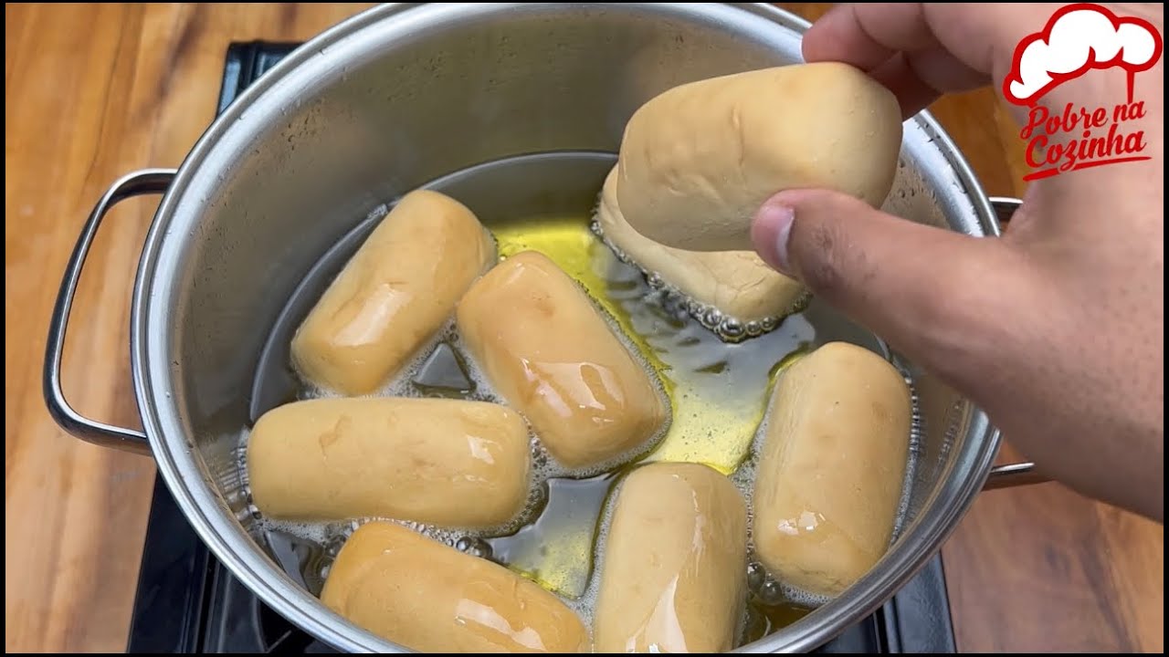 Você ja imaginou fritar bisnaguinha? depois que fiz não quero fazer de outro jeito