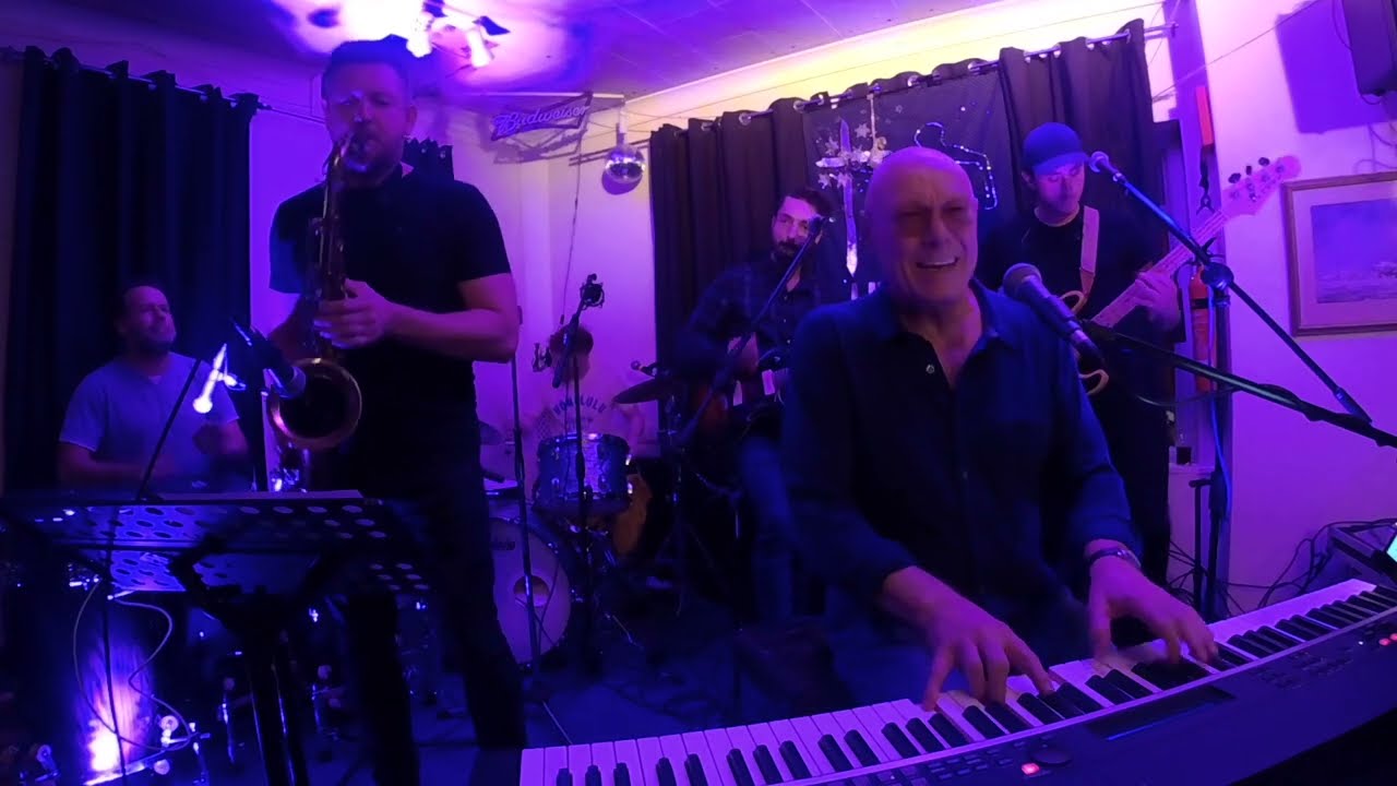 Meteorite - Tony O'Malley Band Live at the Riverside