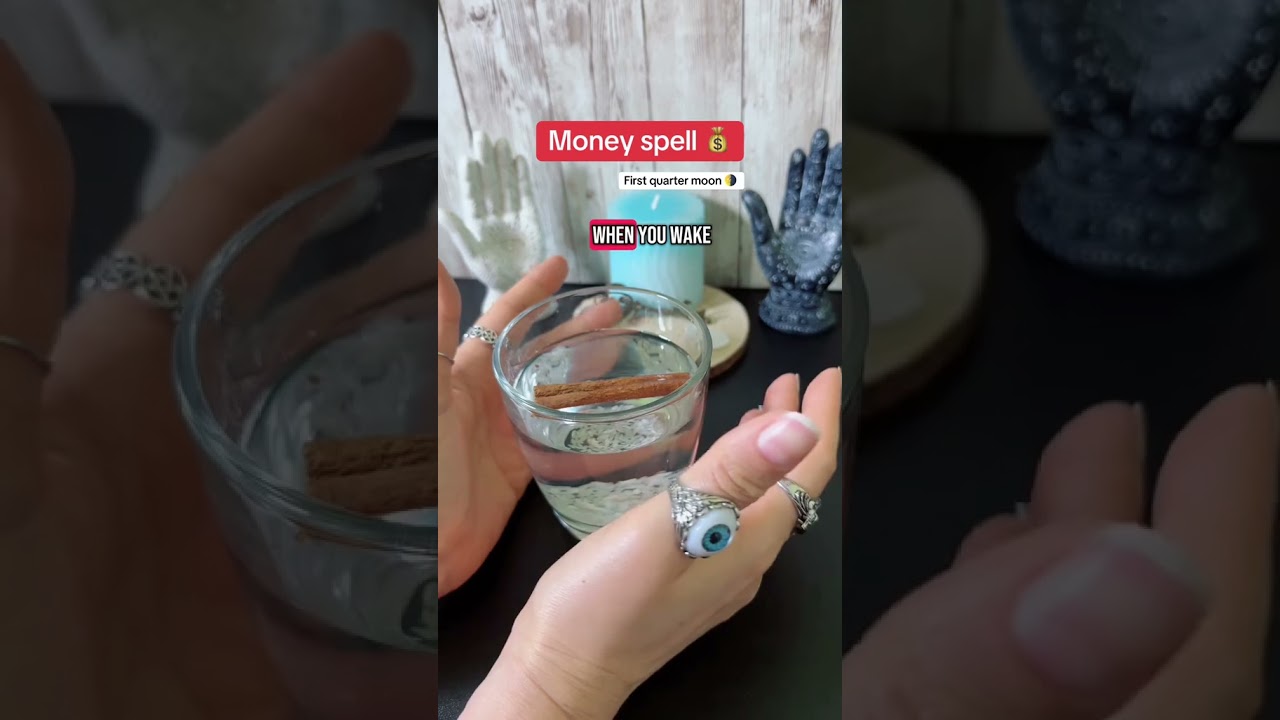 🌙💰 Unlock Abundance with This Simple Moon Ritual!