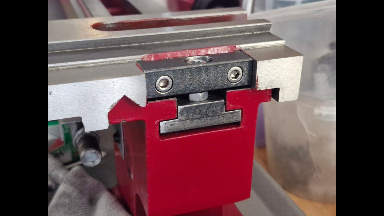 Sieg C2 mini lathe prepped and ready