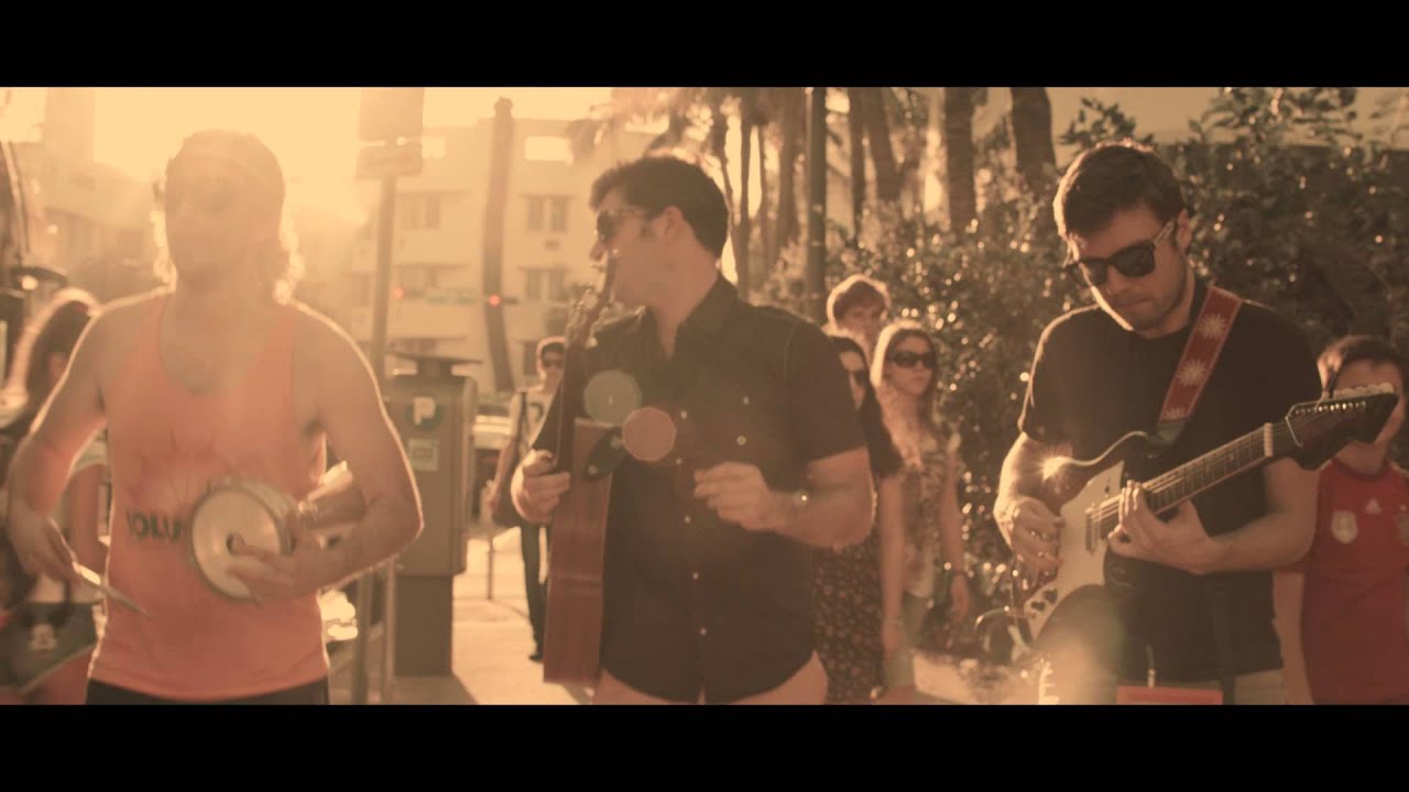 Magic City Hippies - Bull Ride