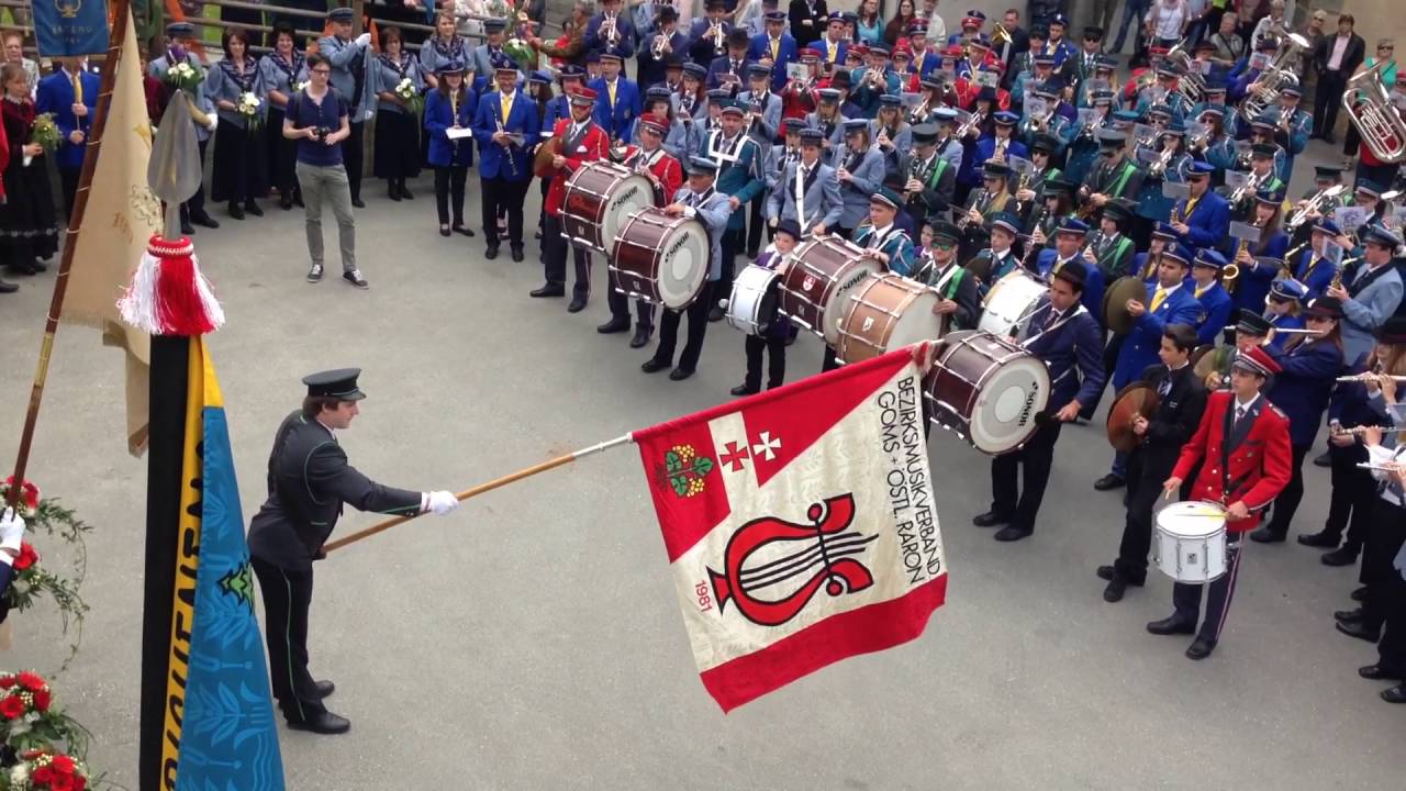 Fahnen&uuml;bergabe am Bezirksmusikfest Goms und &ouml;stlich Raron