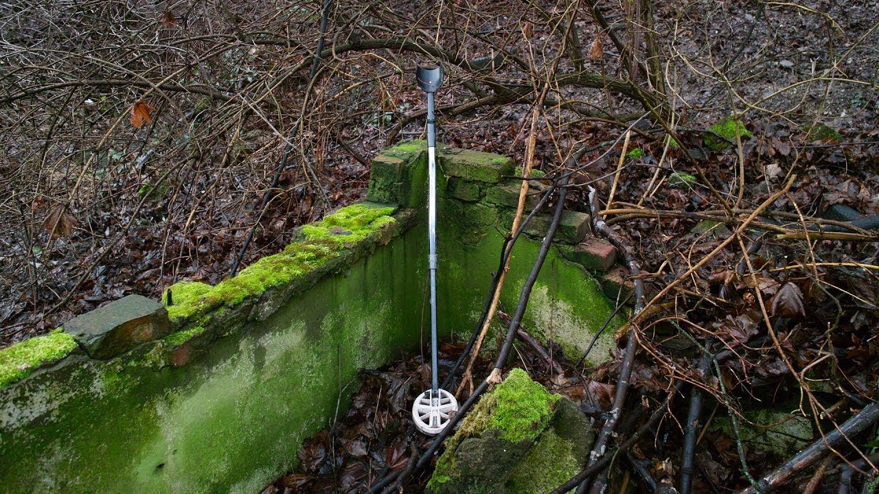 The Button Spill | Metal Detecting Difficult Area With A Reward