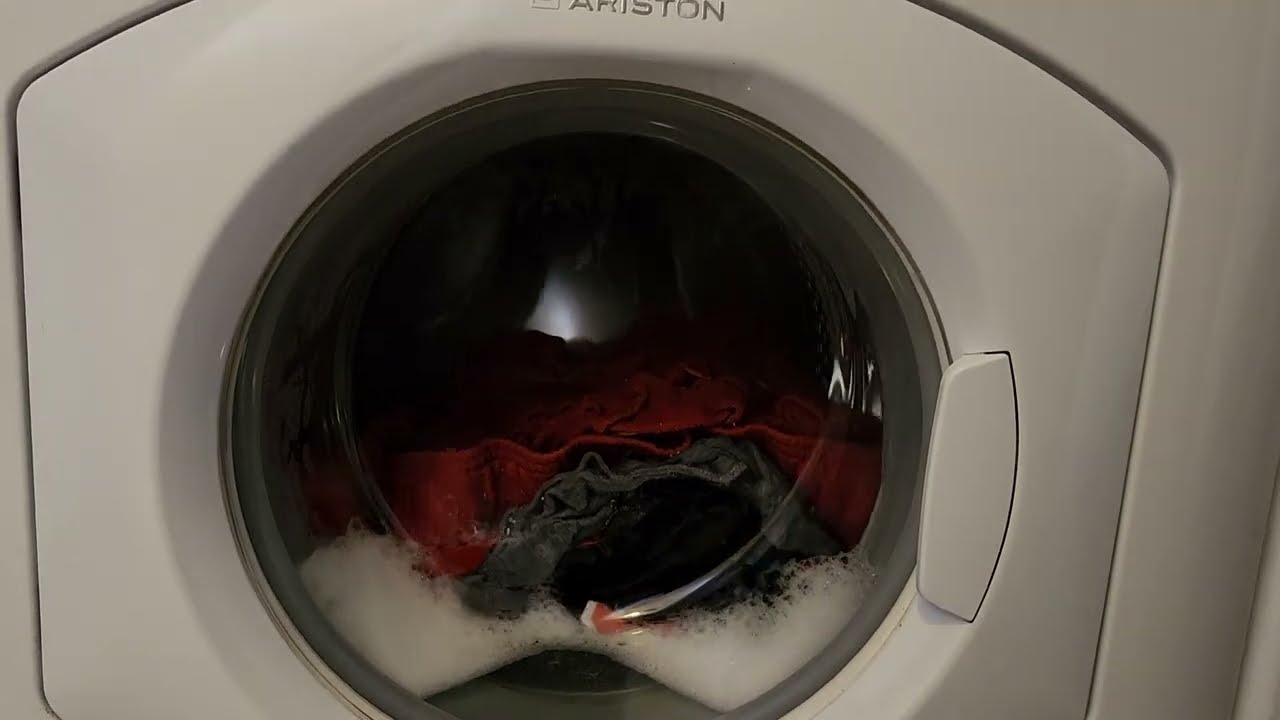 Ariston AV61 Induction Washing Machine Video 5 Cotton 40 Half Load