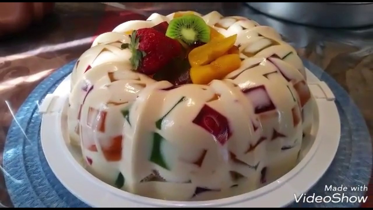 Gelatina de mosaico y tres leches.