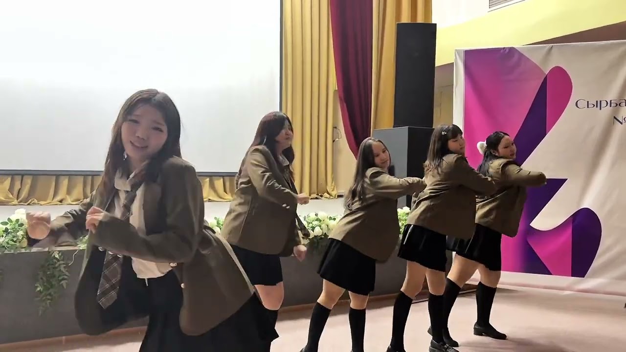 [K-POP IN PUBLIC🇰🇿] NEWJEANS – DITTO 🤍 cover by Step by Step