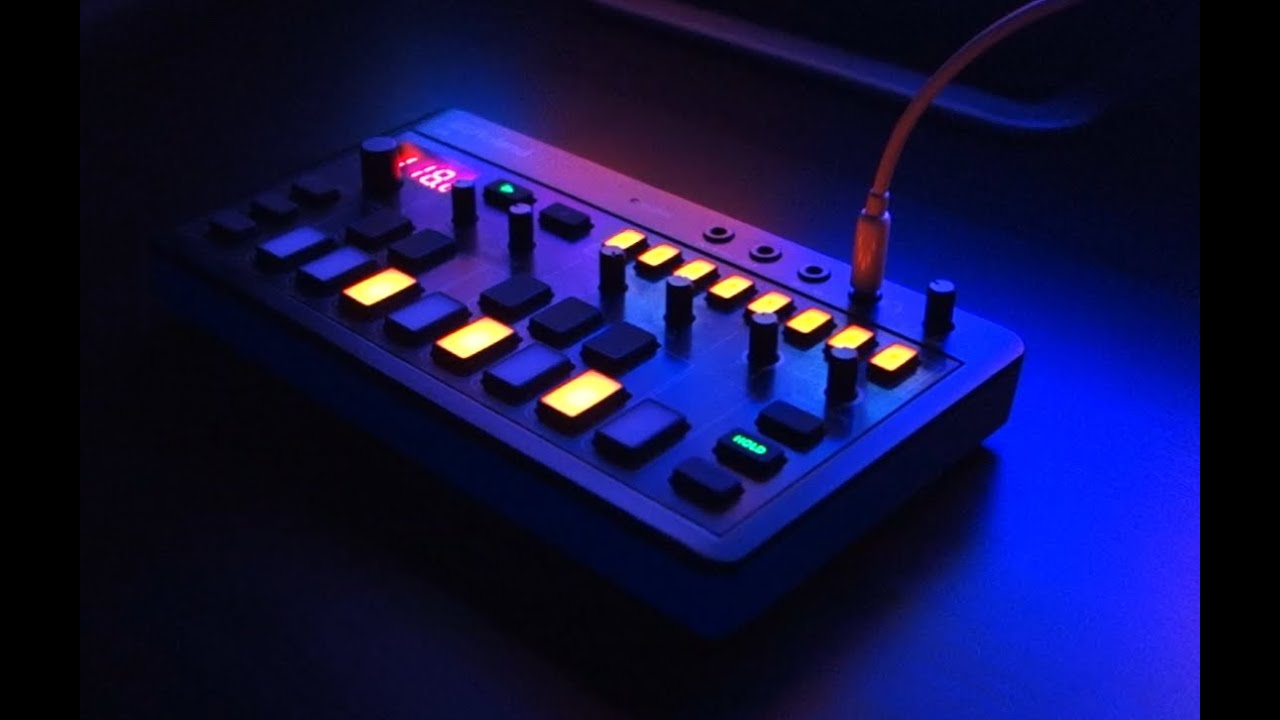 Roland Aira J-6 Synthwave & Jam