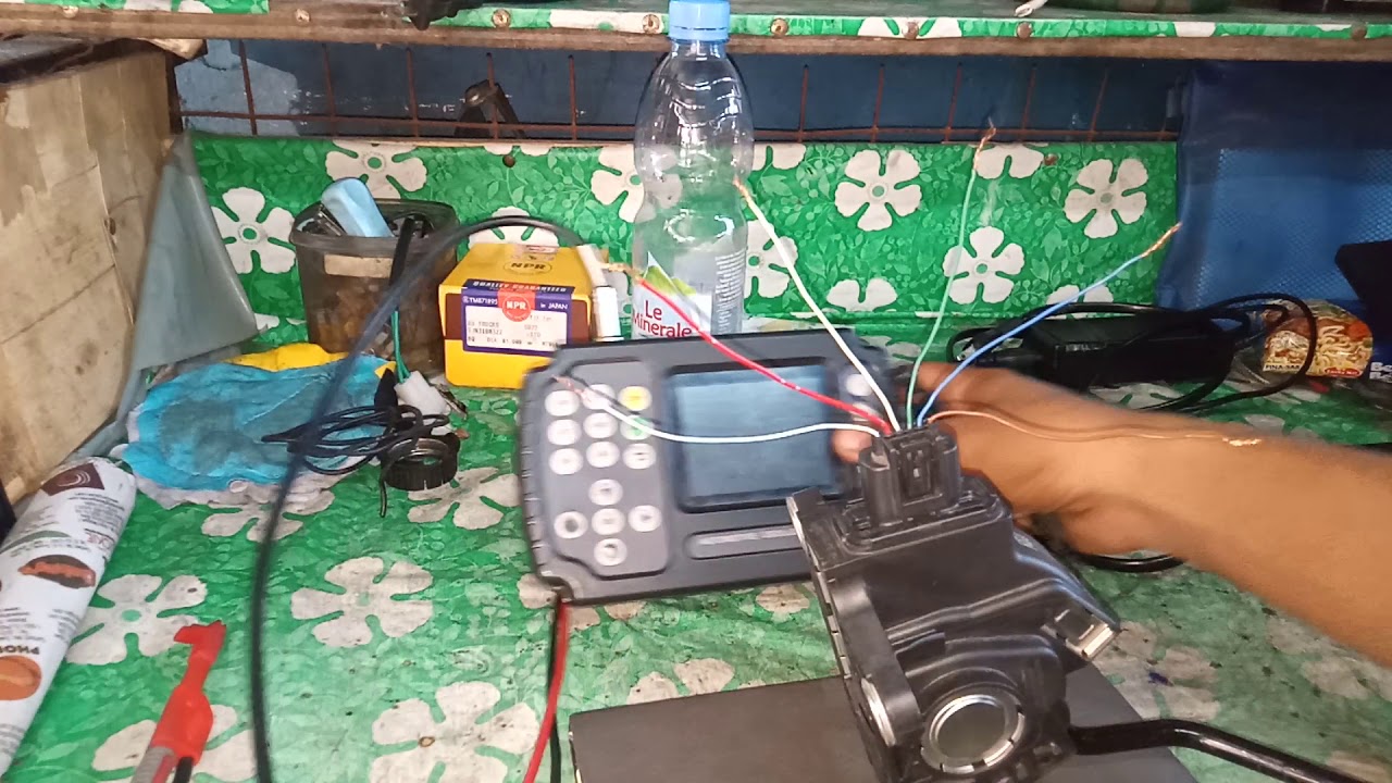 Honda Mobilio - (APPS) acceleration pedal position sensor test