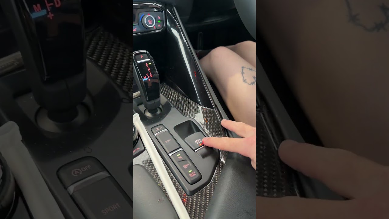 He finally let me drive 😝 #youtubeshorts #couple#funny