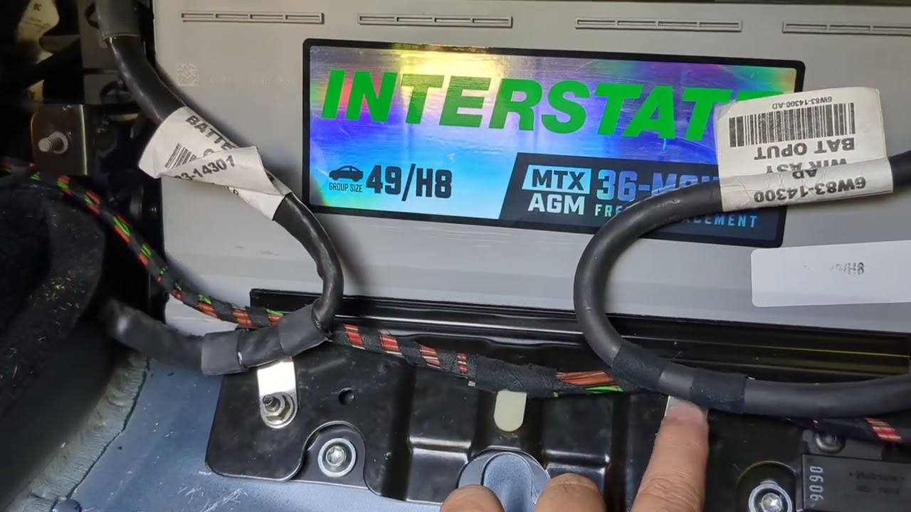 2007 Jaguar XK convertible jump start and battery replacement