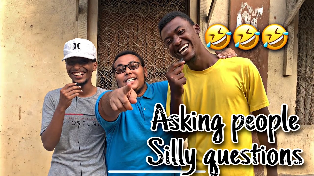 ASKING PEOPLE SILLY QUESTIONS IN MOMBASA🤣🤣🤣