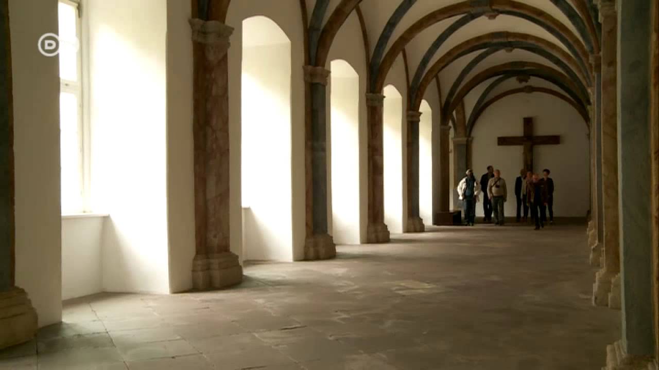 Höxter - das Westwerk von Schloss Corvey | Hin & weg