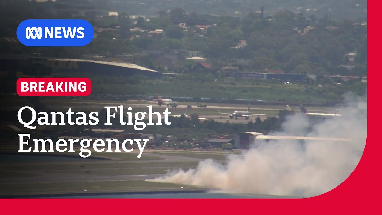 Qantas plane makes emergency landing in Sydney. ABC journalist Mark Willacy was onboard | ABC News