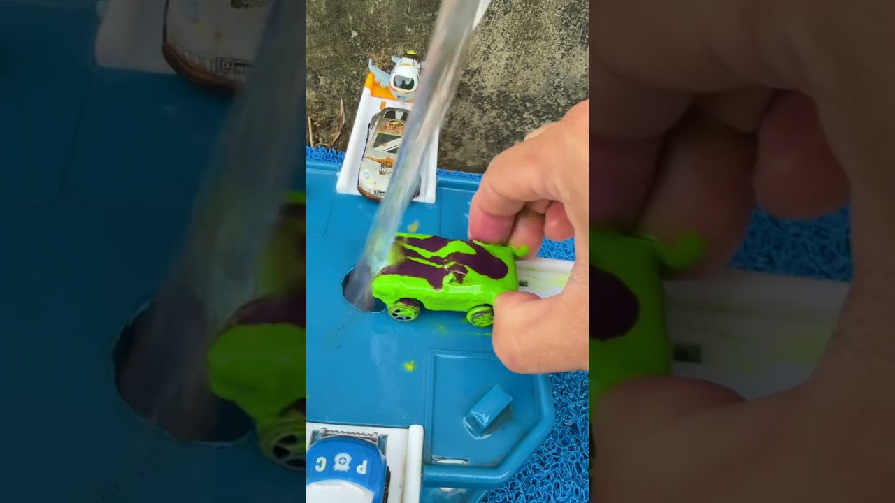 Disney Pixar Cars #pitintoys #automobile #cars #macqueen #pixarcars #hotwheels #toys