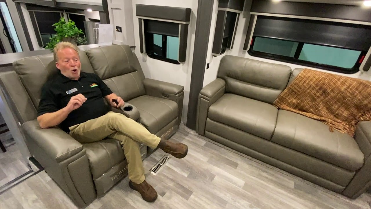 Montana High Country 377FL - Front Living Fifth Wheel
