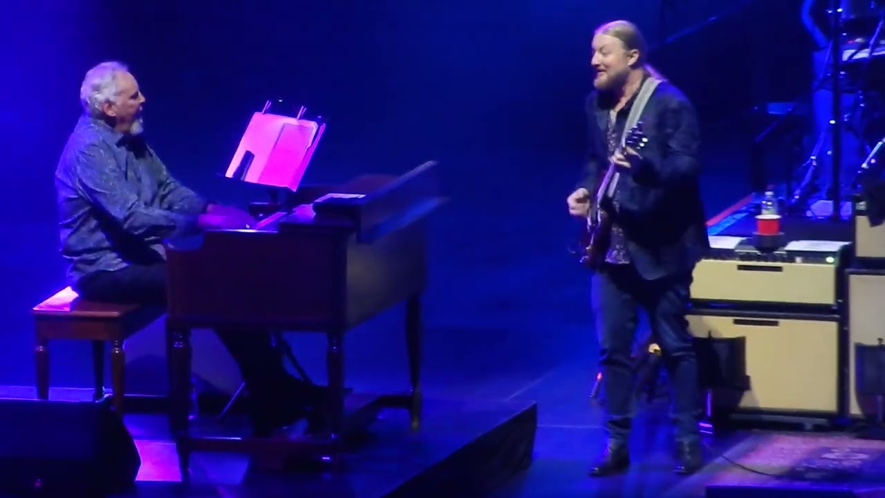 Les Bres in A Minor - The Brothers - Madison Square Garden - April 16, 2025