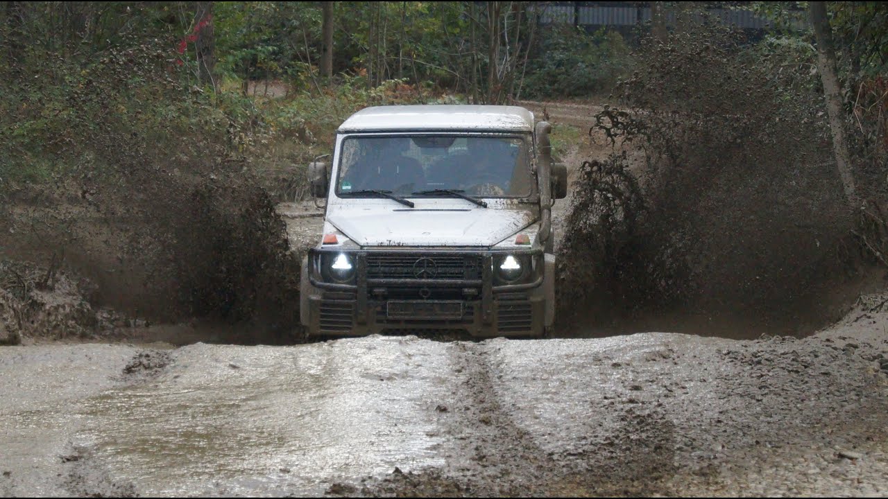 Onlinemotor Mercedes Benz G BM 464 OffRoad im G Experience Center in Graz