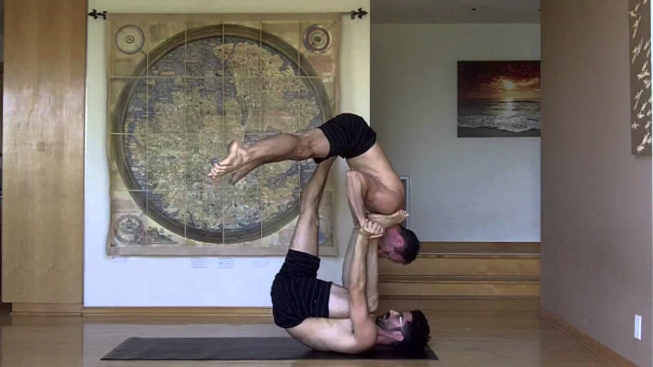 AcroYoga Training Video: Reverse Star (courtesy of Daniel Scott Yoga)