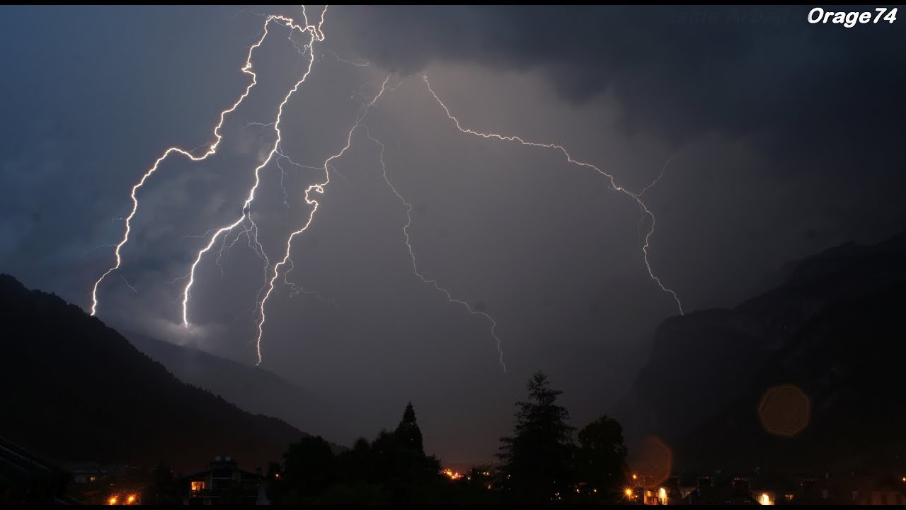 Orage Fort De Grêle Du 27 & 28 Juin 2017 (Partie 1) - Sallanches (74)