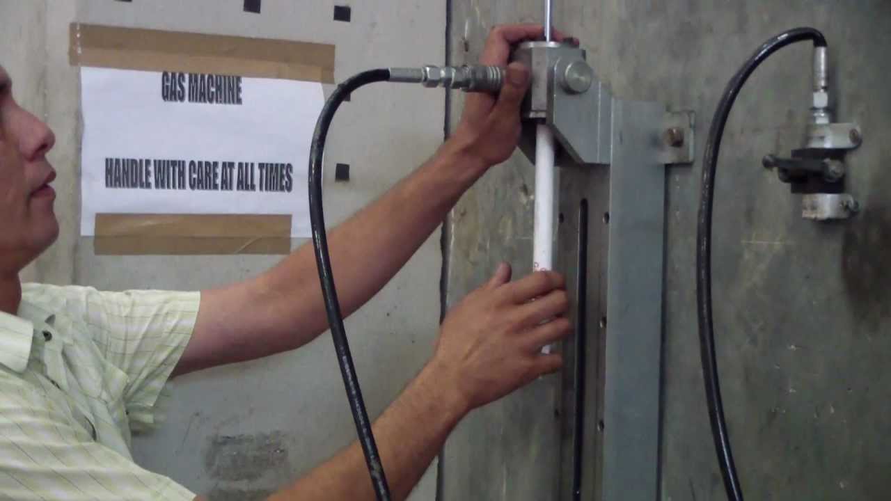 How to Operate The Gabriel Gas Lift Filling Machine