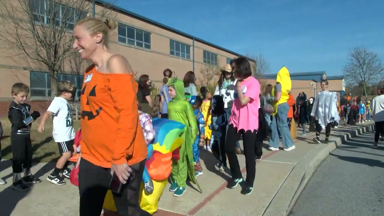Evans Elementary AM Halloween Parade - 2024