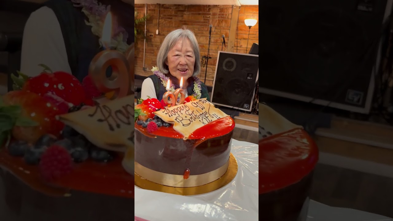 Kit 90th Birthday Cake