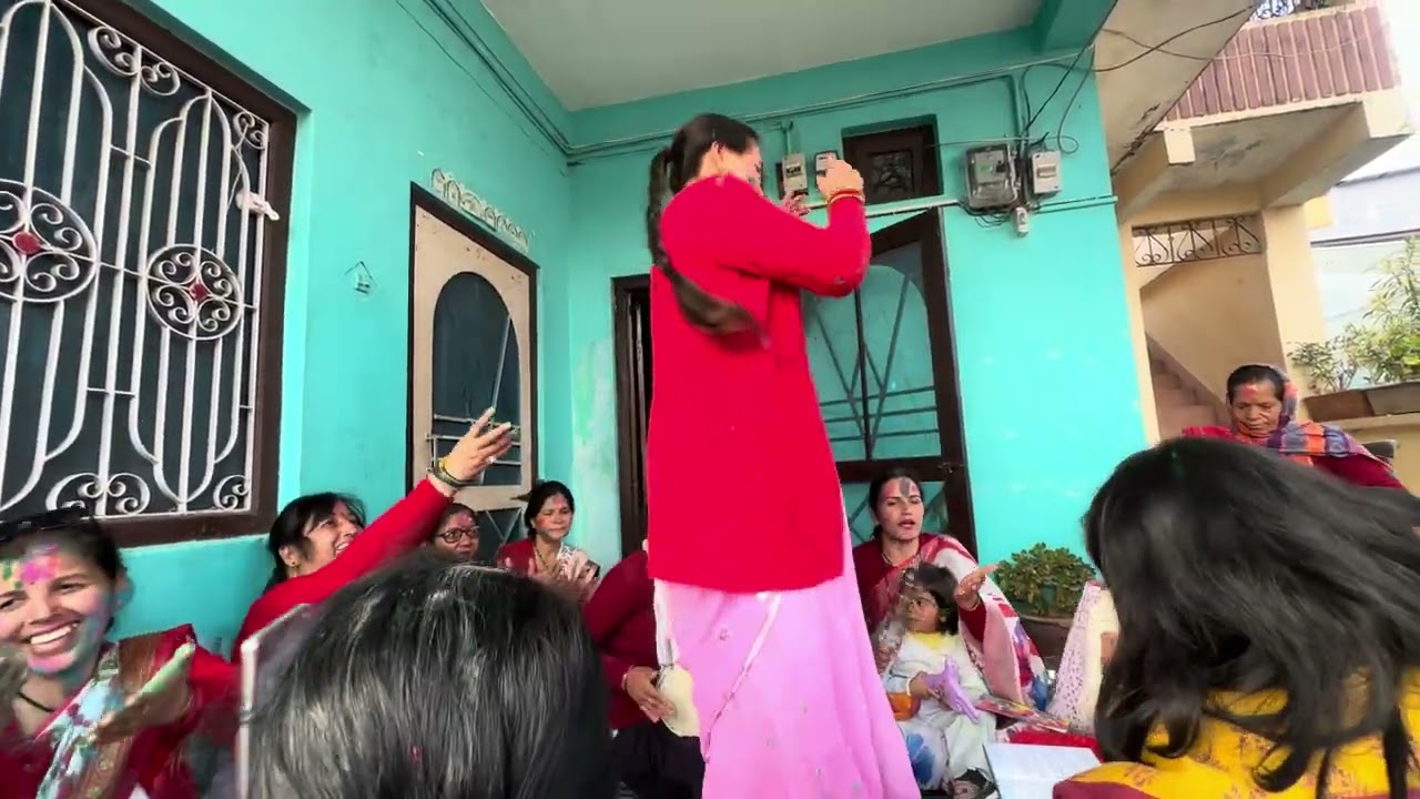 Holi special #uttarakhand #kumaoniholi #dance #kumaonisong #uttarakhandisongs 