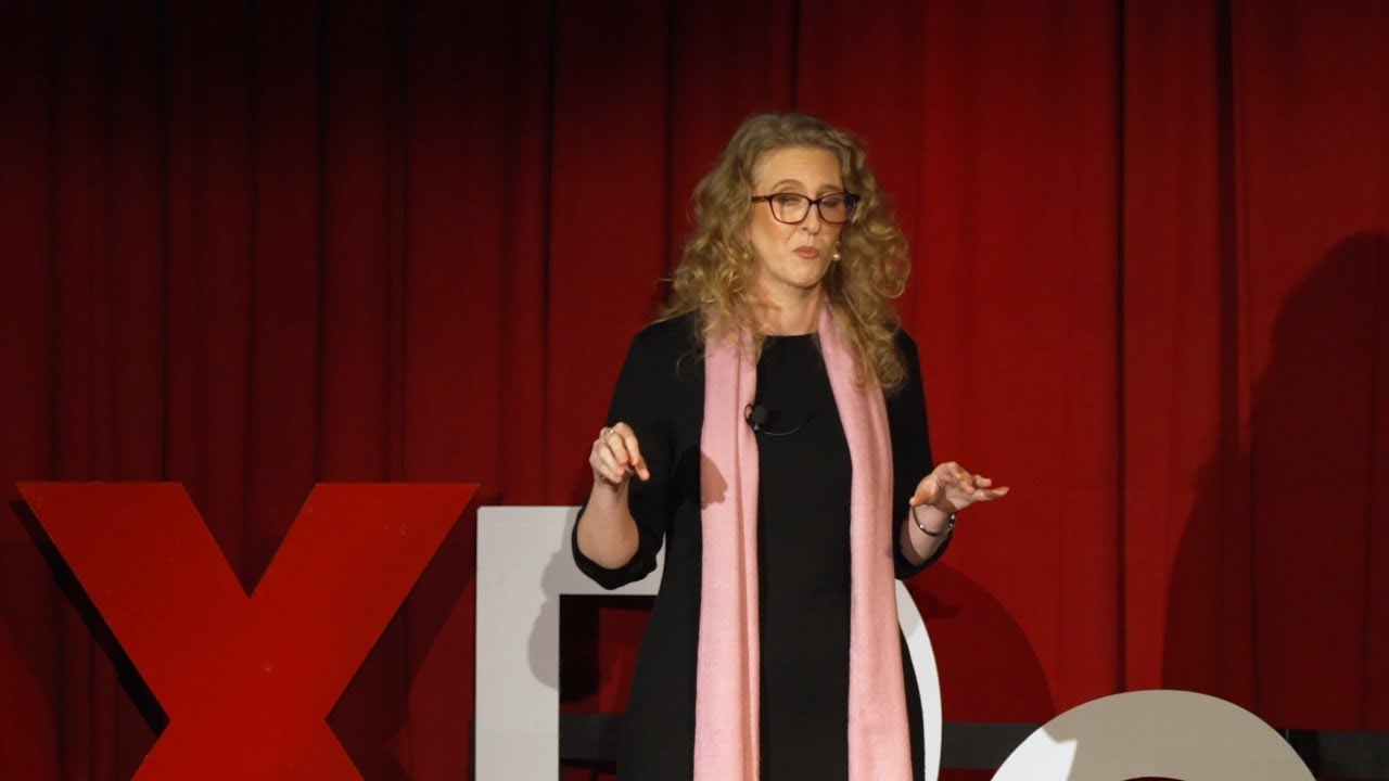 The Power of Women&rsquo;s Circles: Conversations of Becoming & Unbecoming. | Sasha Moss | TEDxPerth Salon