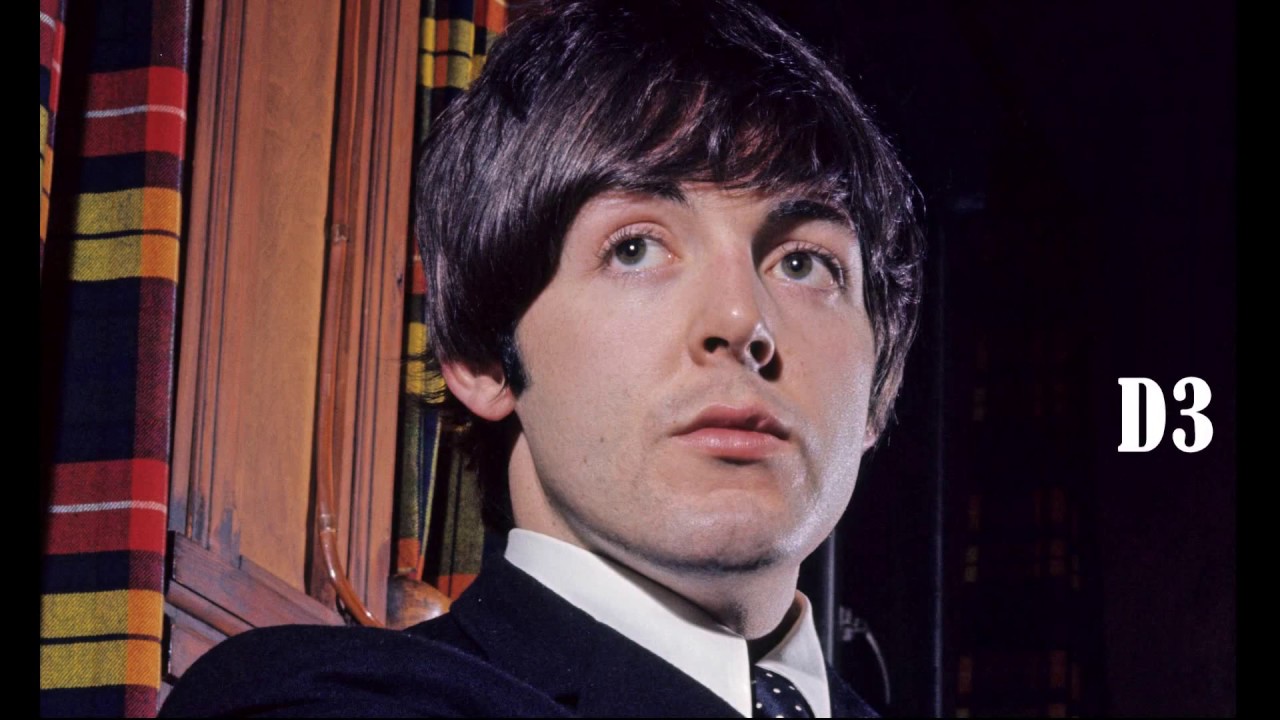 Pual McCartney vs John Lennon Vocal Battle